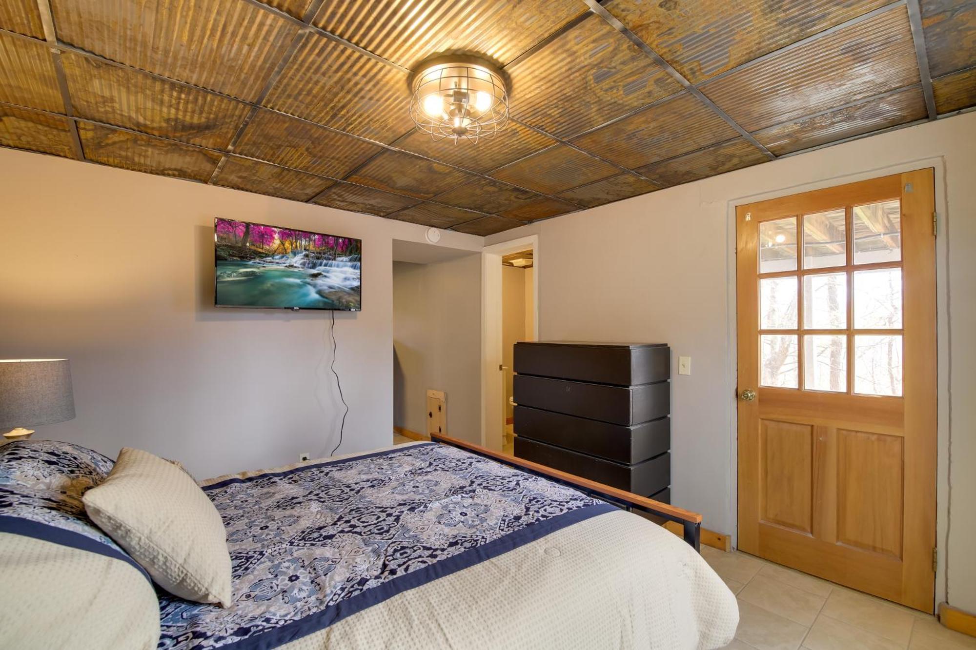 Gatlinburg Mountain Cabin With Hot Tub, Deck And Games 外观 照片