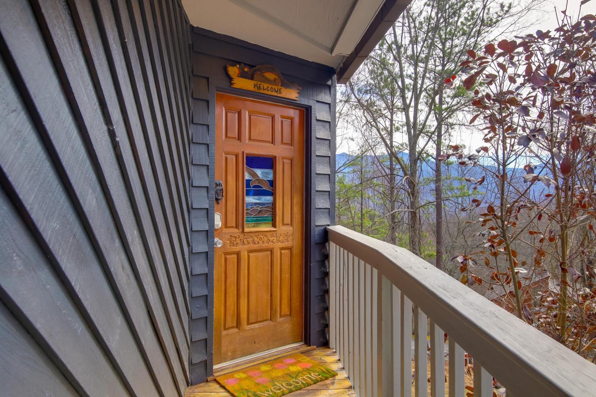 Gatlinburg Mountain Cabin With Hot Tub, Deck And Games 外观 照片